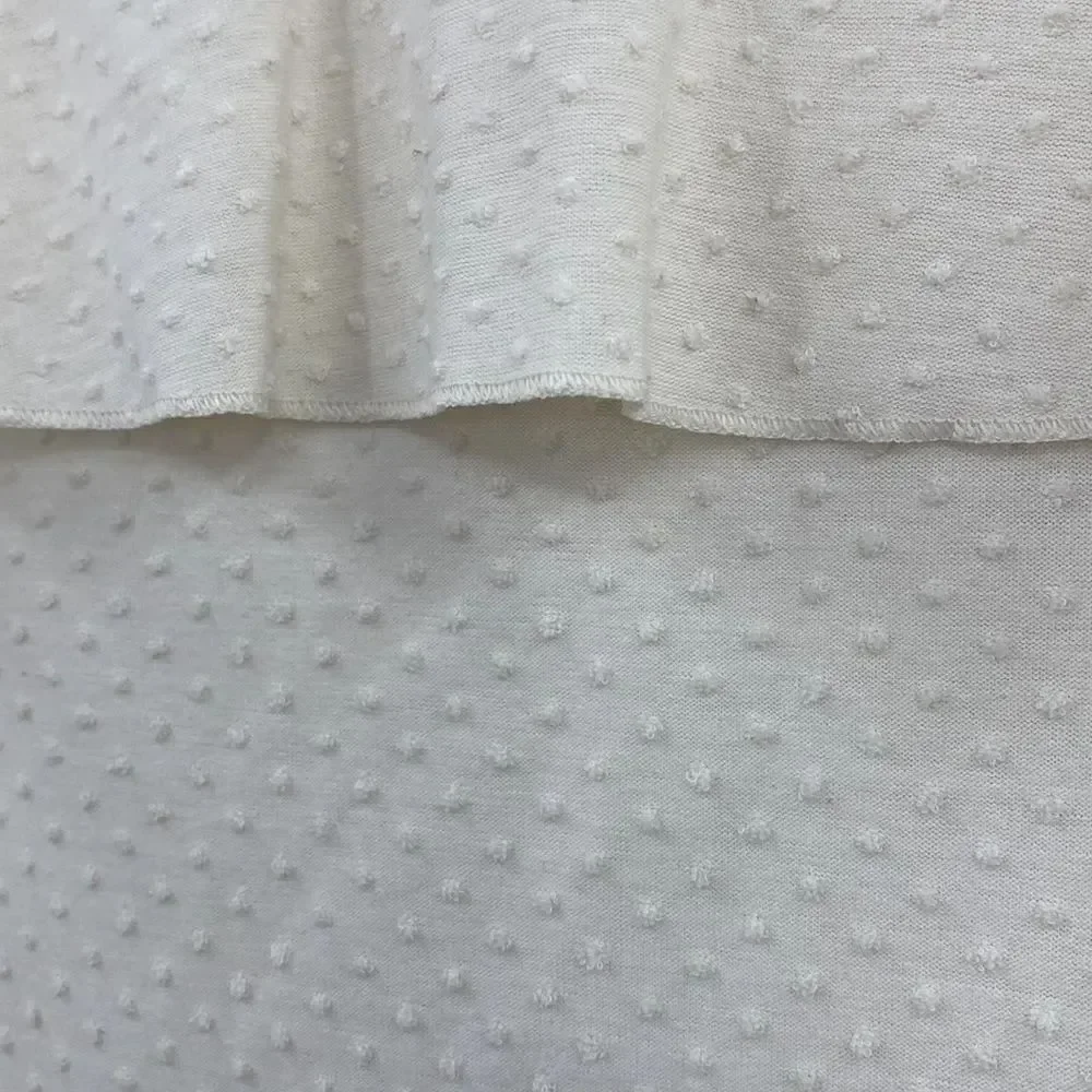 3For$20 Lauren Conrad Cream Dot Textured Top size Small